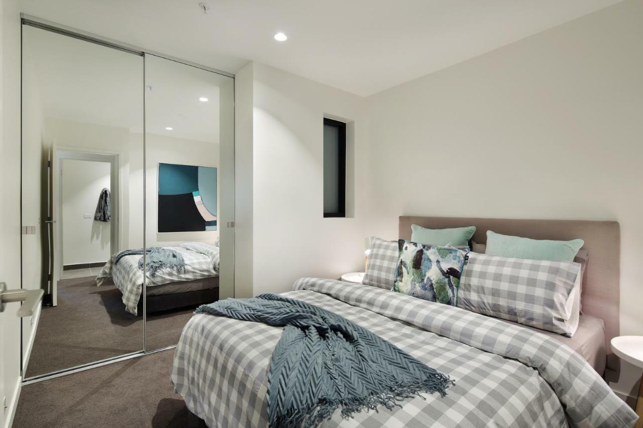 Experience Platinum Hotel Apartments Melbourne City Exterior foto