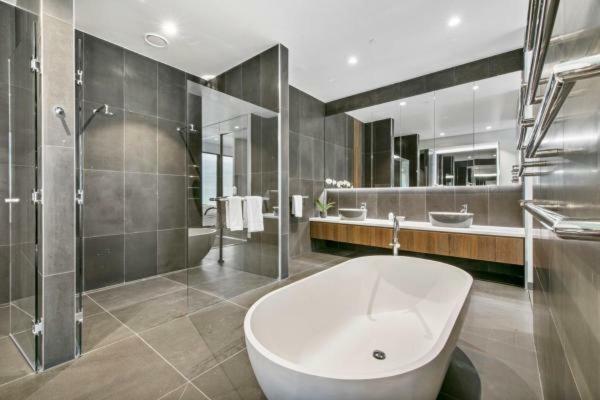 Experience Platinum Hotel Apartments Melbourne City Exterior foto