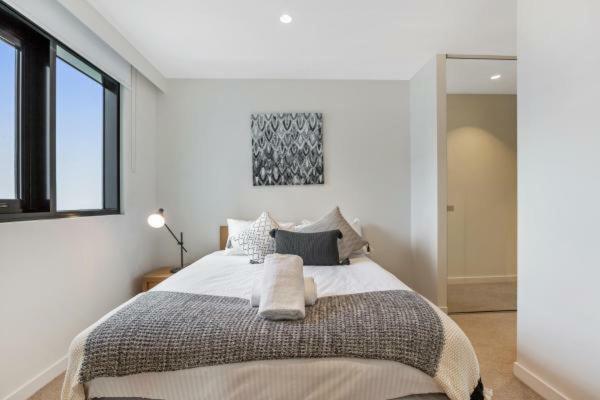 Experience Platinum Hotel Apartments Melbourne City Exterior foto