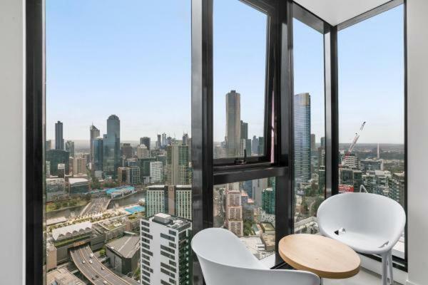 Experience Platinum Hotel Apartments Melbourne City Exterior foto